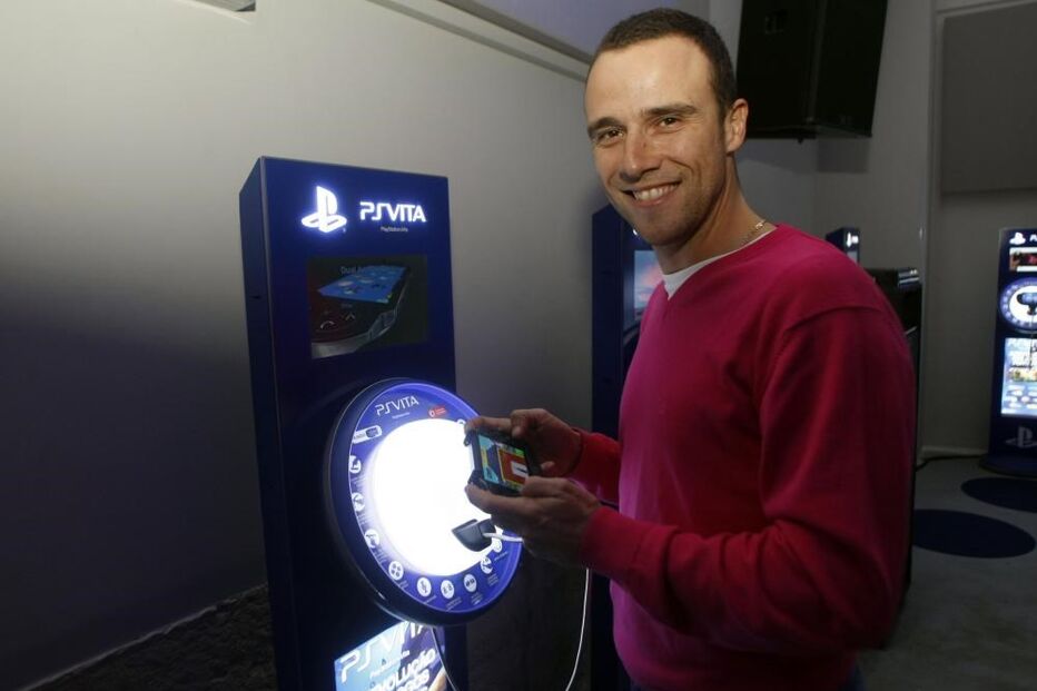 Nelson Rosado, hospital, cantor, música, Anjos, Sistema Nacional de Saúde