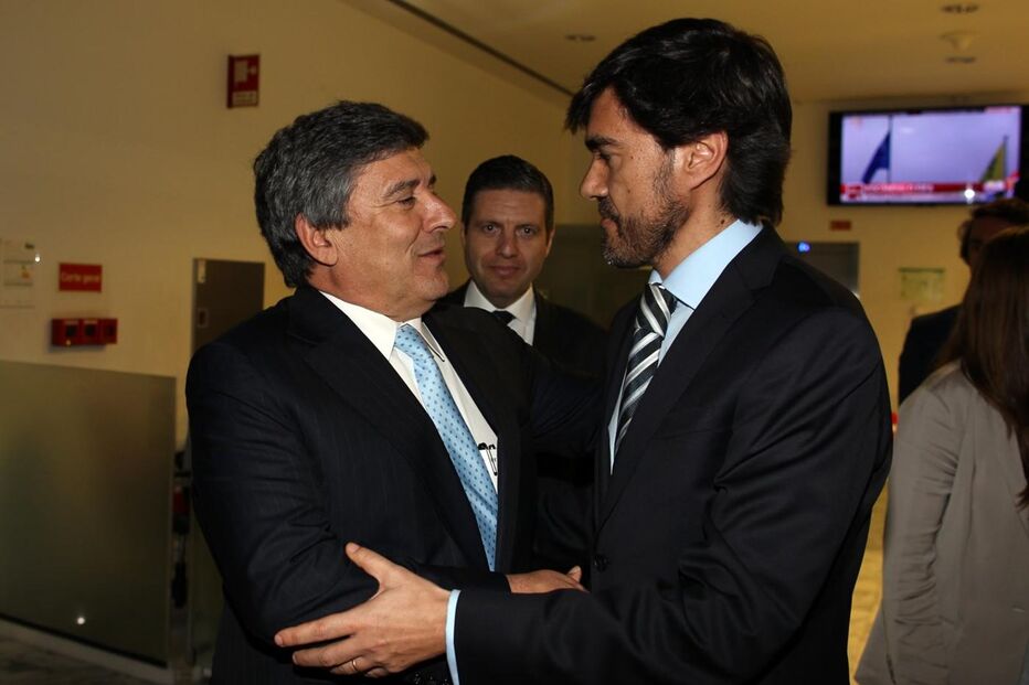 cmtv, televisão, tv, correio da manhã, cofina, nos, paulo fernandes, miguel almeida, octávio ribeiro, televisão, tv