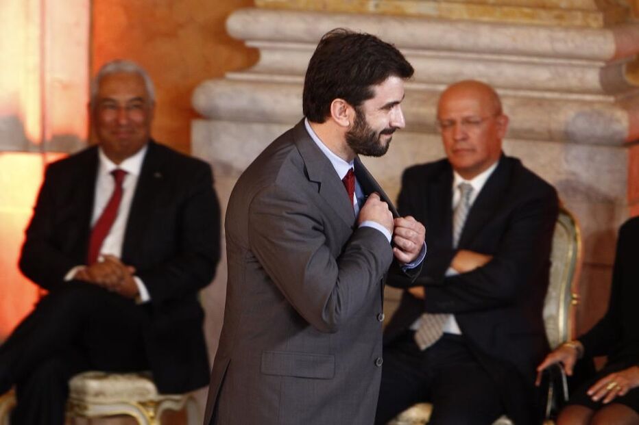 Governo, Conselho de Ministros, Ministério da Educação, ensino artístico, contratos, Tiago Brandão Rodrigues, política, educação, ensino