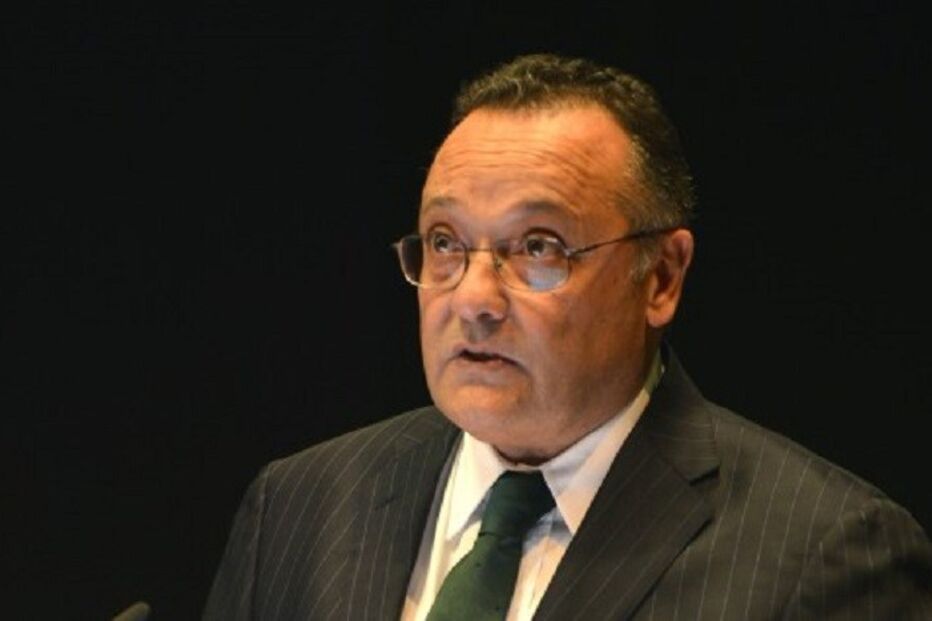 Manuel Delgado, Hospital São José, Ministério da Saúde, mortes, Centro Hospitalar de Lisboa Central, Centro Hospitalar Lisboa Norte, hospitais