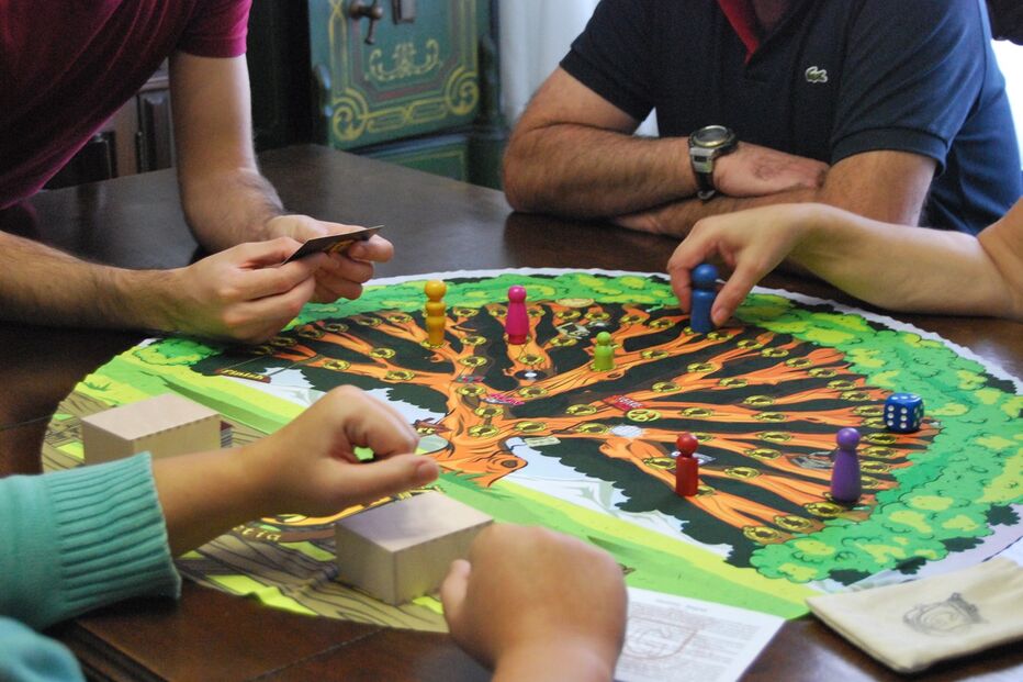 Maria Pinheiro, Pedro Atanásio, jogo tabuleiro, família, árvore genealógica, Genetia