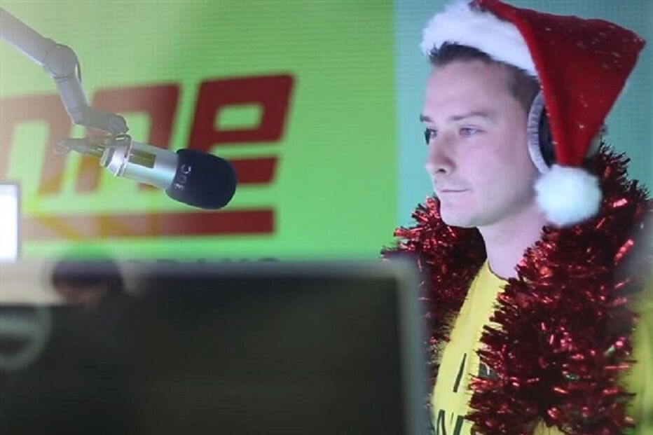Last Christmas, Natal, disc jockey, DJ, Áustria, radio, Wham, Ano Novo