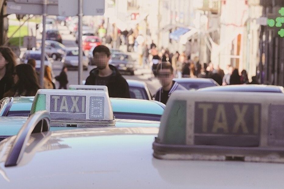 Taxistas, luta, paralisação, Uber, Antral, Associação Nacional dos Transportadores Rodoviários, FPT, Federação Portuguesa do Táxi, transporte rodoviário