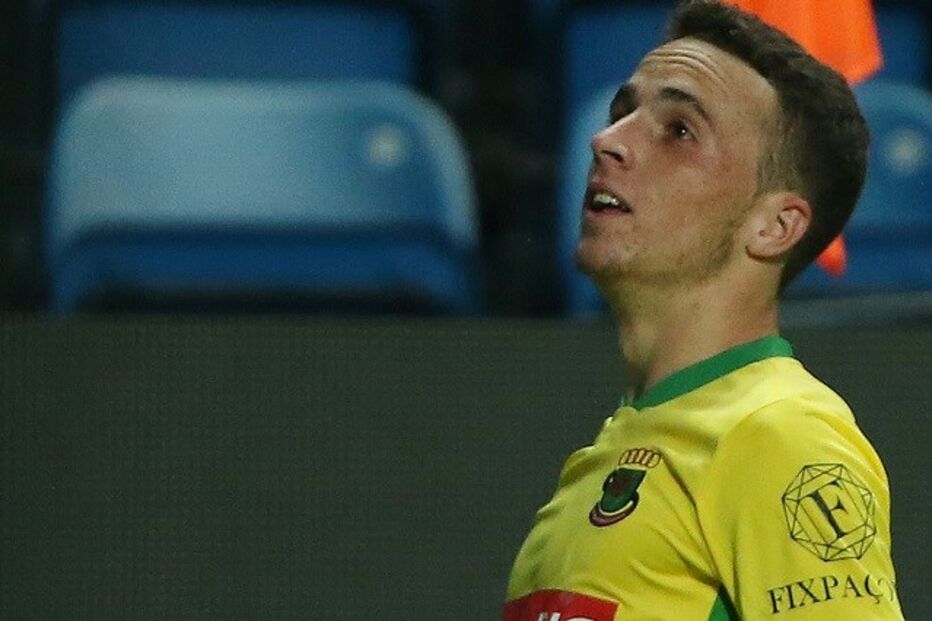 futebol, Benfica, Jorge Mendes, Diogo Jota, Paços de Ferreira, Barcelona, Chelsea, Luís Filipe Vieira, Benfica