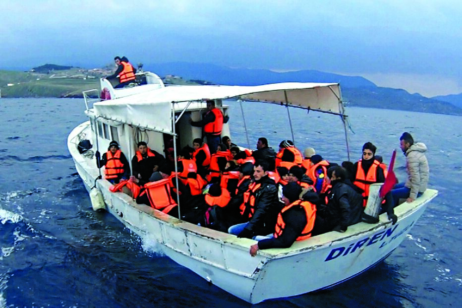 polícia marítima, crianças, tráfico, refugiados, seres humanos, Grécia, Lesbos