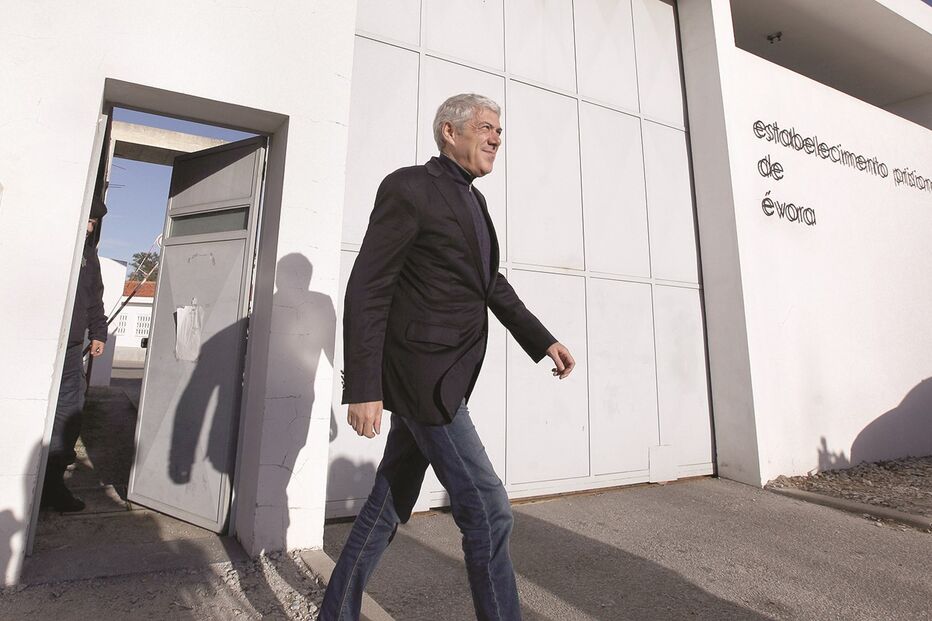 30-12-2015_00_58_08 Imagem MILTMP42529704.jpg