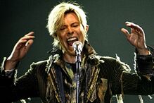 David Bowie, Reino Unido, cancro, música