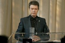 David Bowie, Reino Unido, cancro, música