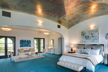 Robin Williams, Villa of Smiles