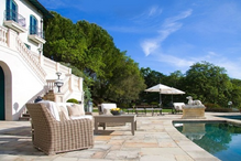 Robin Williams, Villa of Smiles