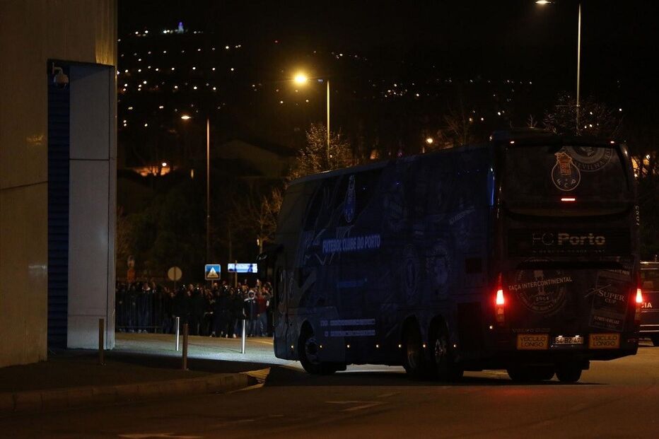 Super Dragões, FC Porto, futebol, estádio, SAD, jogadores