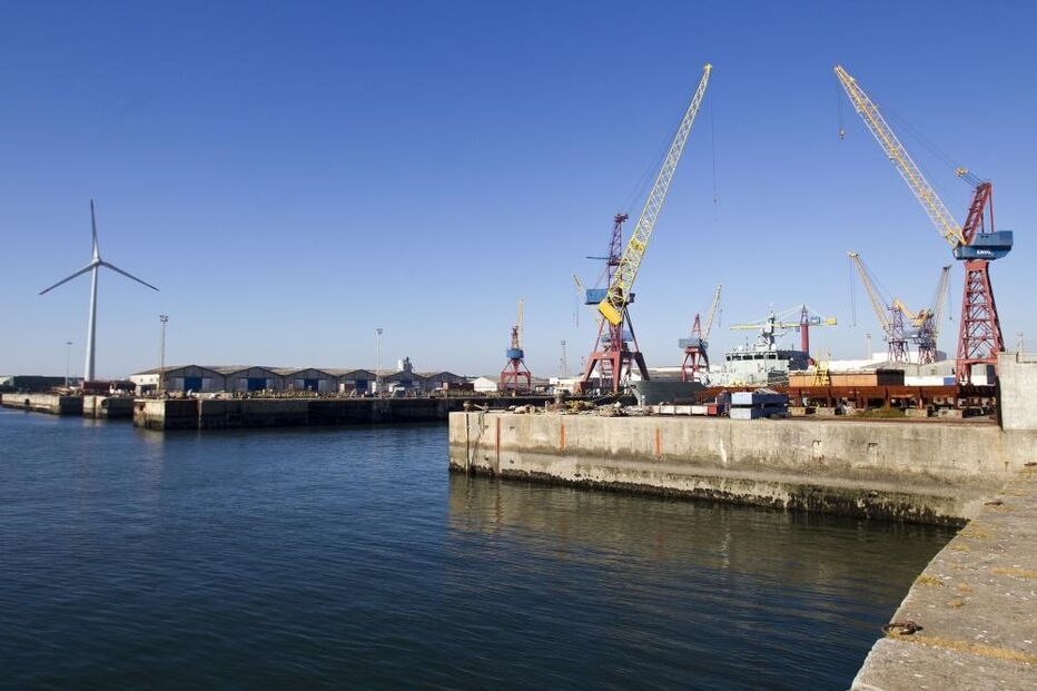 Estaleiros, Viana do Castelo, extinção, Ministério da Defesa Nacional, economia, negócios e finanças