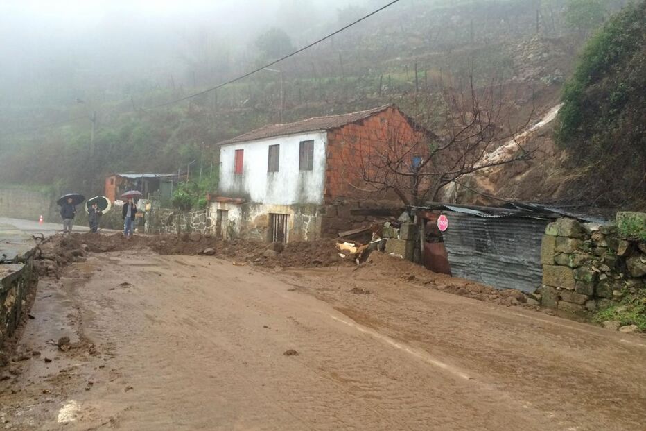 Portugal, Estrada Nacional 2, meteorologia, acidentes e desastres