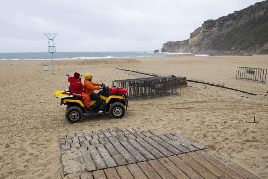 Passagem, Porto, Polícia Marítima, Peniche