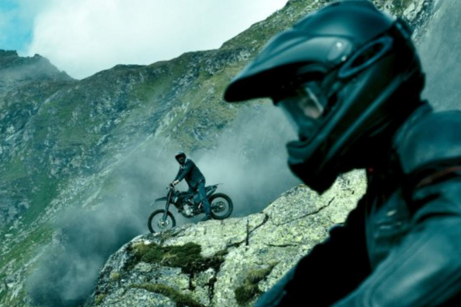 06-01-2016_20_43_44 Point Break - Caçadores de Emoções.jpg