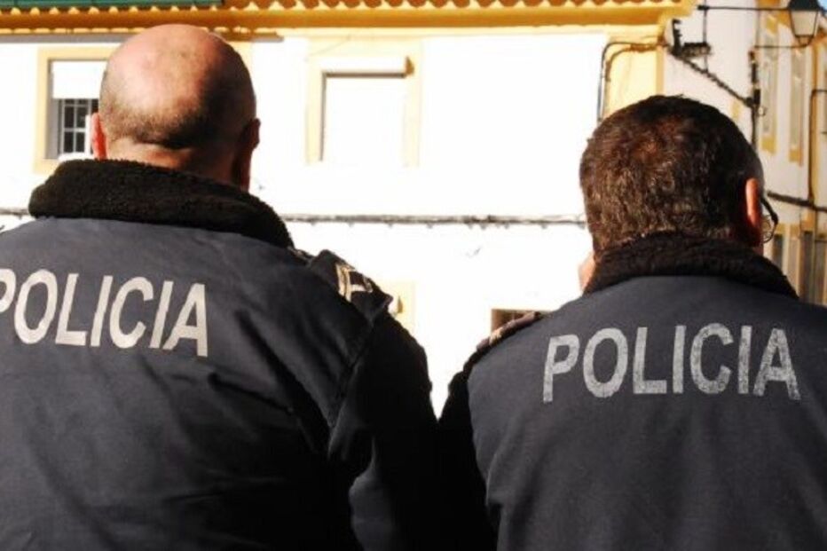 08-01-2016_06_31_50 14 esfaqueia psp.jpg