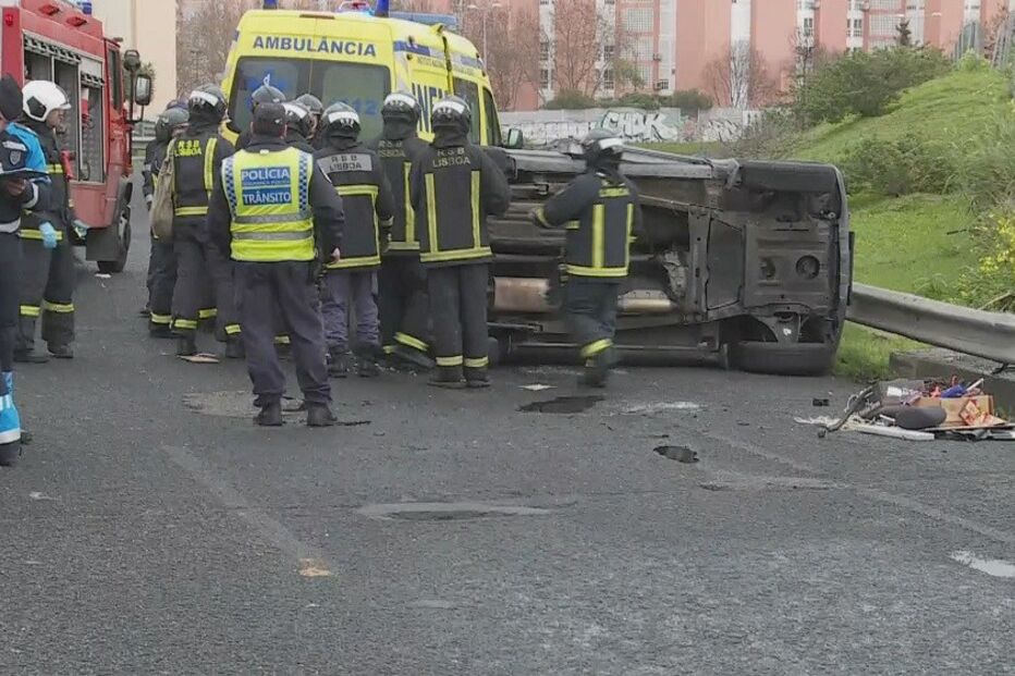 08-01-2016_13_08_55 Acidente 1.jpg