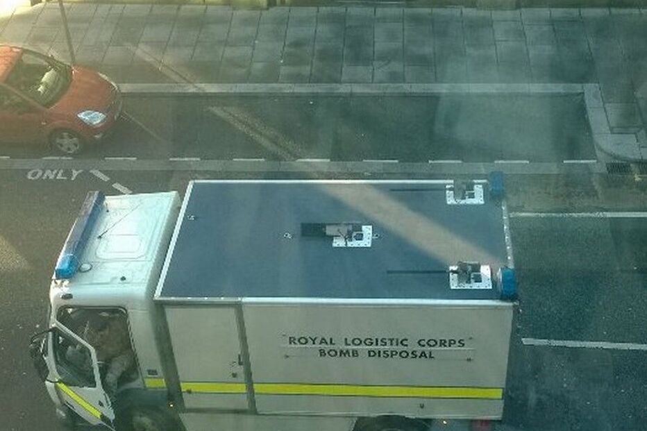 Liverpool, Minas e Armadilhas