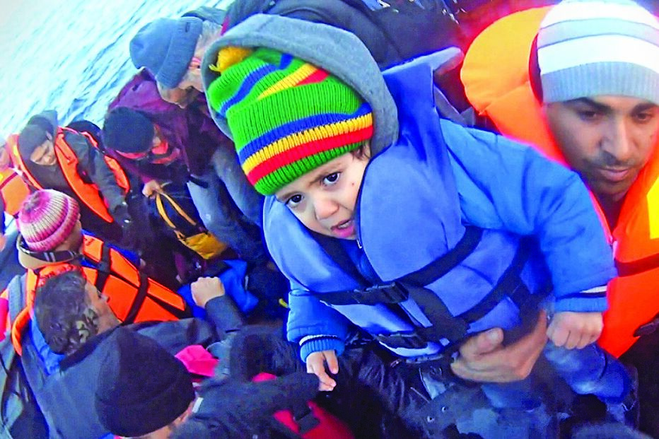 polícia marítima, crianças, tráfico, refugiados, seres humanos, Grécia, Lesbos