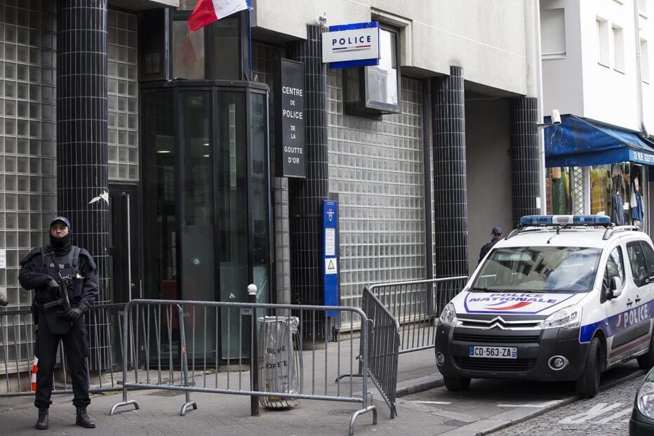 Paris, Alemanha, crime, lei e justiça, polícia