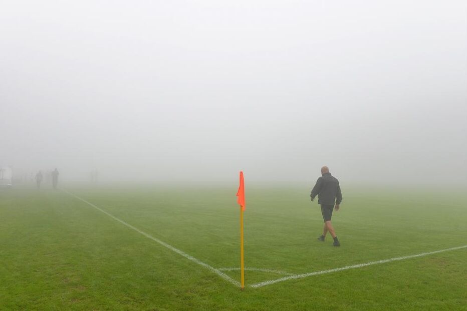 Benfica, Nacional, interrupção, nevoeiro, futebol