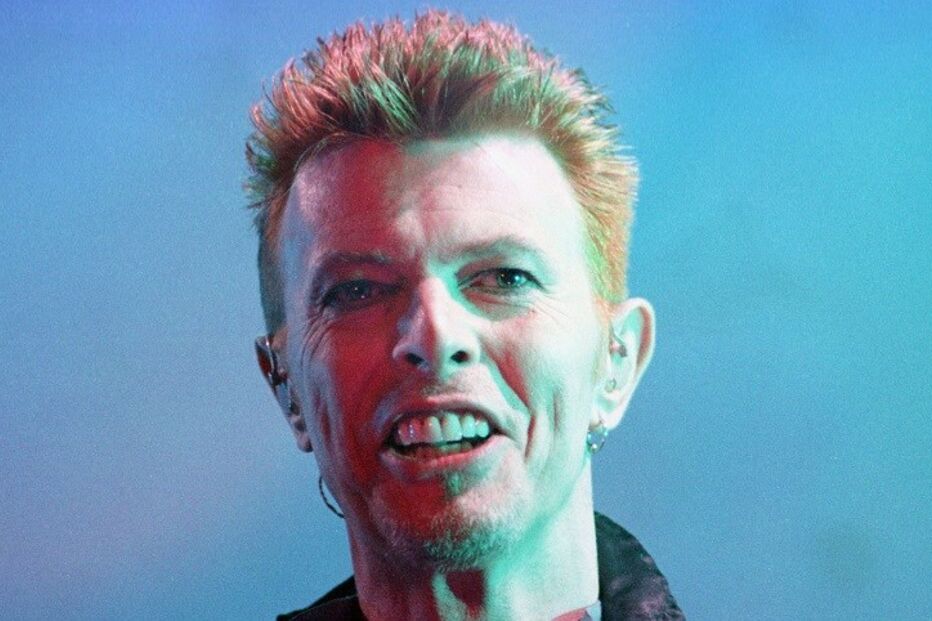 David Bowie, Reino Unido, cancro, música