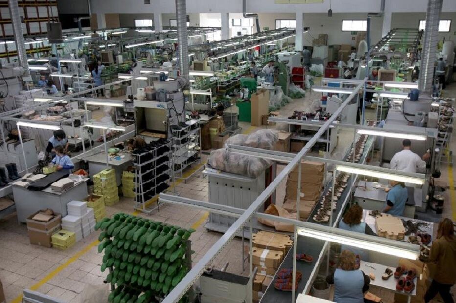 fábrica sapatos