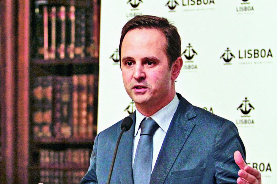 Lisboa lança obras em 160 arruamentos 