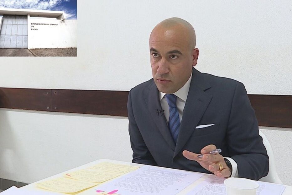 Inspetor, PJ, João de Sousa, crimes, dinheiro, ouro, Sócrates, grades, prisão, Évora
