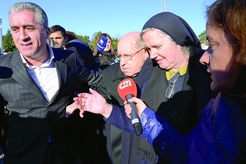freiras, arguidas, convento, Igreja, Isabel, Joaquina, Fraternidade de Cristo Jovem, de Requião, Vila Nova de Famalicão, escravatura, maus-tratos, noviças