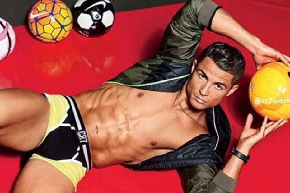 CR7, Cristiano Ronaldo, sessão fotográfica, Alessandra Ambrosio, futebol, modelo, GQ