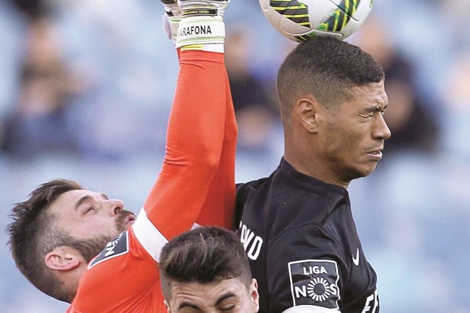 Paços de Ferreira, Coimbra, futebol, Académica