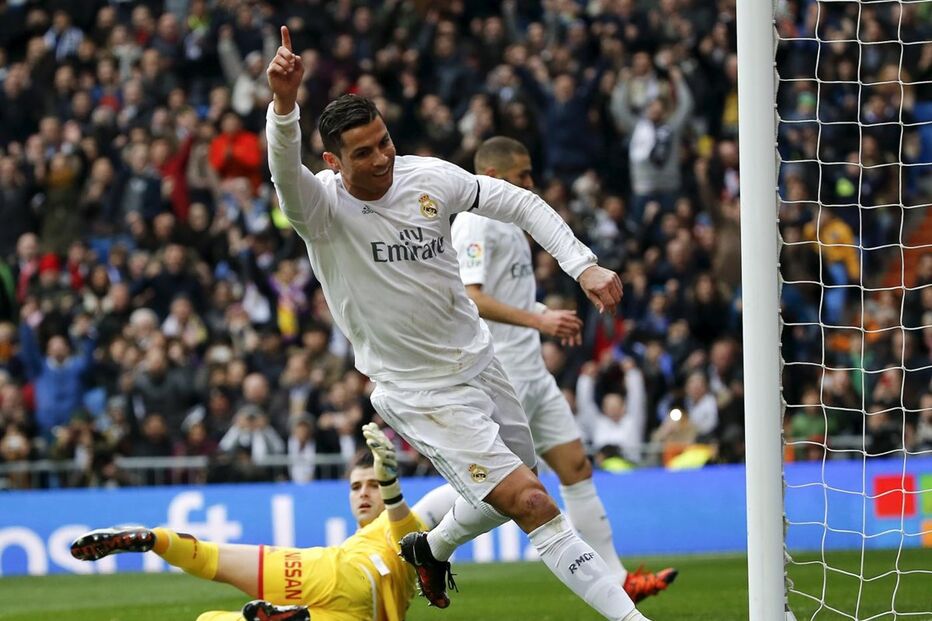 Cristiano Ronaldo, Zinedine Zidane, Rafael Benitez, Real Madrid, Carlo Ancelotti, desporto, futebol