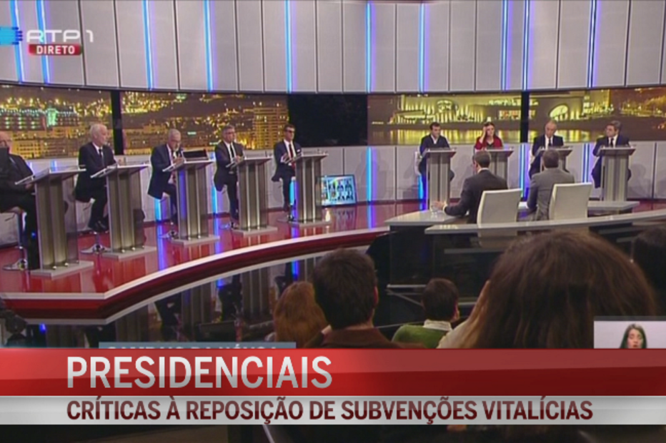 Troca de acusações em debate com nove candidatos às presidenciais