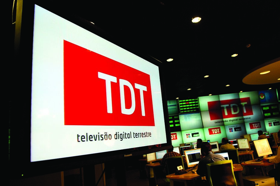 Maioria parlamentar põe canais RTP na TDT 
