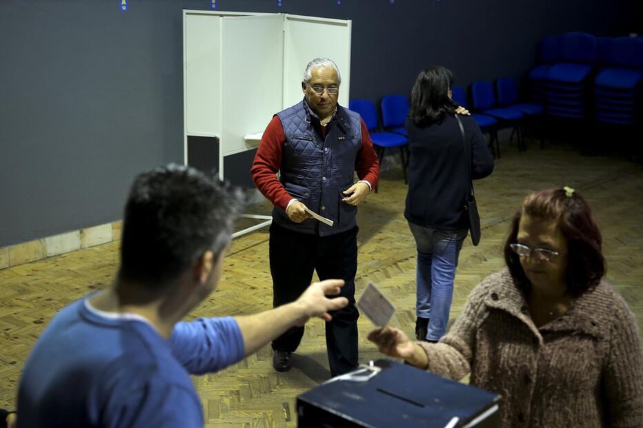presidenciais, eleições, voto, Maria de Belém, Jorge Sequeira, Sampaio da Nóvoa, Jerónimo de Sousa, António Costa, Edgar Silva, Marisa Matias, Mário Soares, Vitorino Silva, Catarina Martins, Pedro Passos Coelho, José Sócrates, Jorge Sampaio, Assunção Cristas, Cândido Ferreira, Paulo Portas