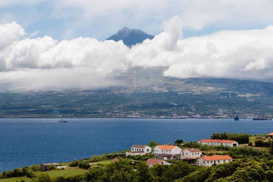 Portos dos Açores, Madalena, Pico, questões sociais