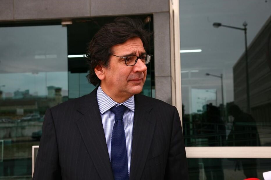 Ministério Público, ex-vice-reitor da Universidade Independente Rui Verde, crime, lei e justiça