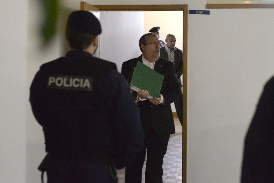 Paulo Martinho, João de Sousa, Tribunal do Seixal, fraude fiscal, crime, lei e justiça