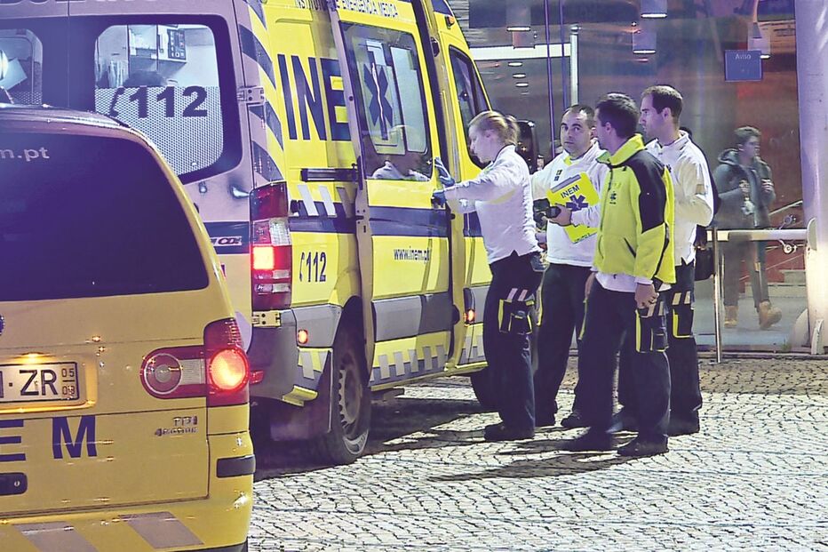 Jovem turista aluga sofá e acaba violada 