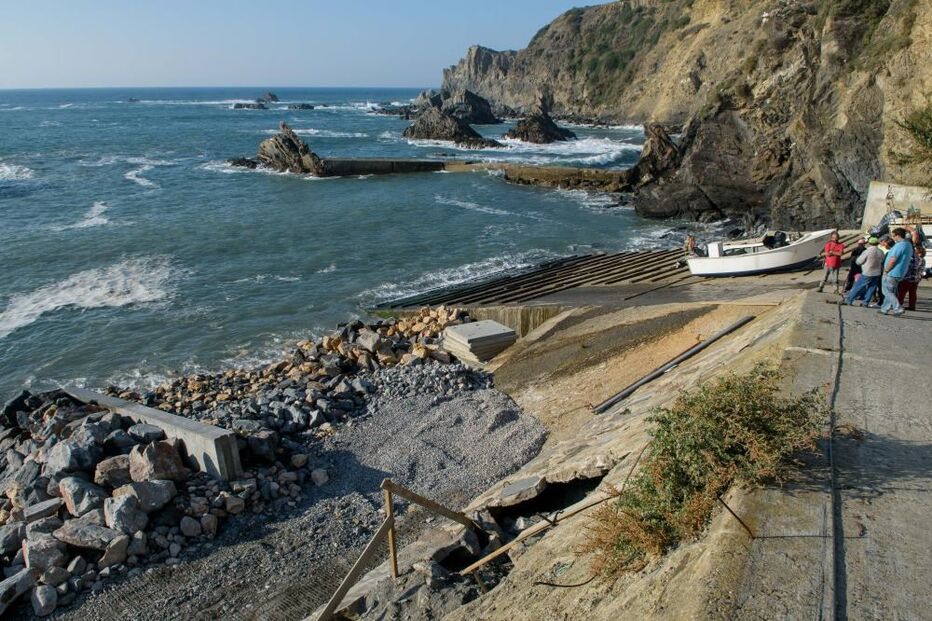 obras, Azenha do Mar, Odemira, Alentejo