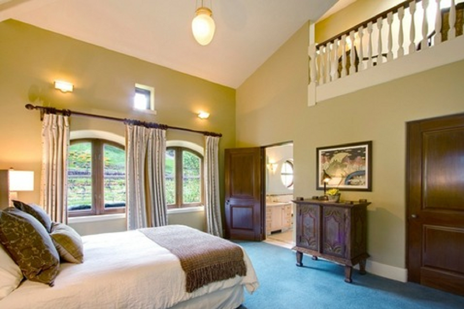 Robin Williams, Villa of Smiles