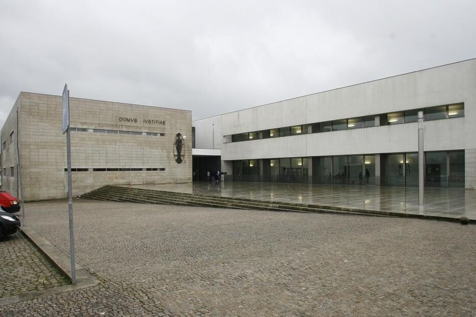 Tribunal de Famalicão, GNR, polícia, crime, lei e justiça