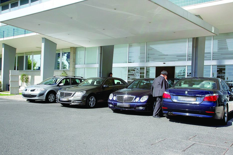 Carros da RTP custam 1,7 milhões por ano 