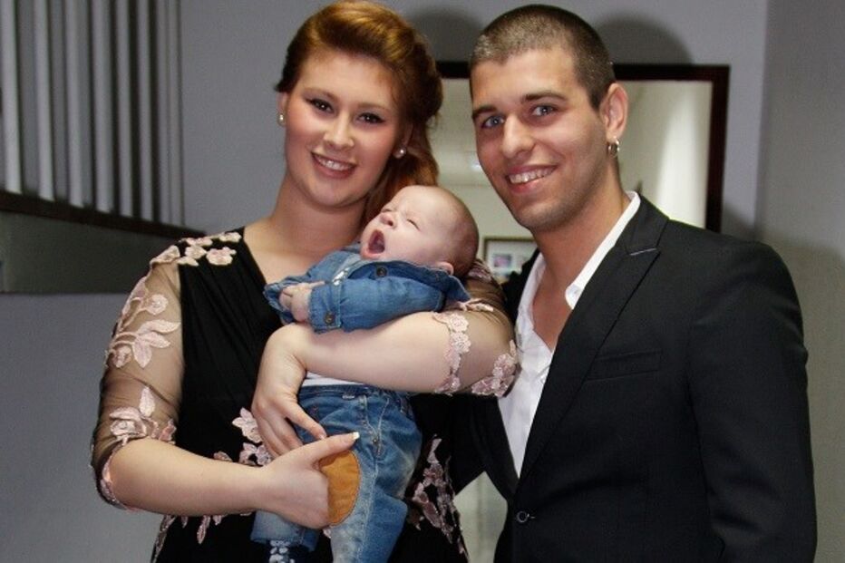 Bernardina e Tiago com o filho