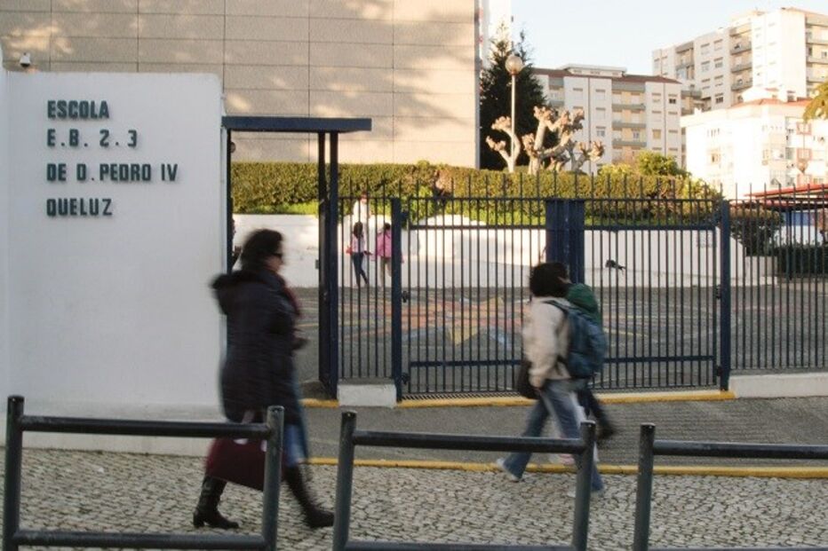 Hospital Santa Maria, Lisboa, Cuidados Intensivos, D. Pedro IV, Sintra, Agrupamento de Escolas Miguel Torga, João Carlos Cruz, Rute Marcelo, INEM, Queluz