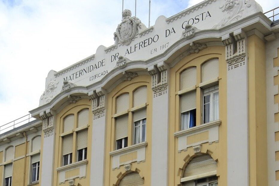 Ministério da Saúde, Alfredo da Costa, MAC, Hospital Dona Estefânia, Paulo Macedo, Tribunal Central Administrativo do Sul, Hospital de Lisboa Oriental