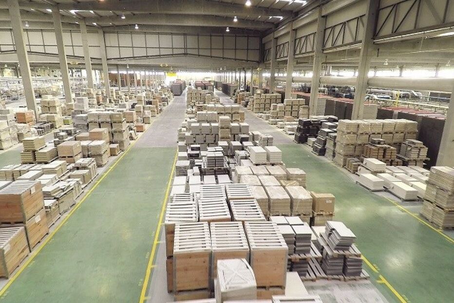 Revigrés, Alena Agafonova, Red Dot Design Award, Prémio Cinco Estrelas, Good Design Award, Harrods, Londres, Apple, EUA, Canadá, Madrid