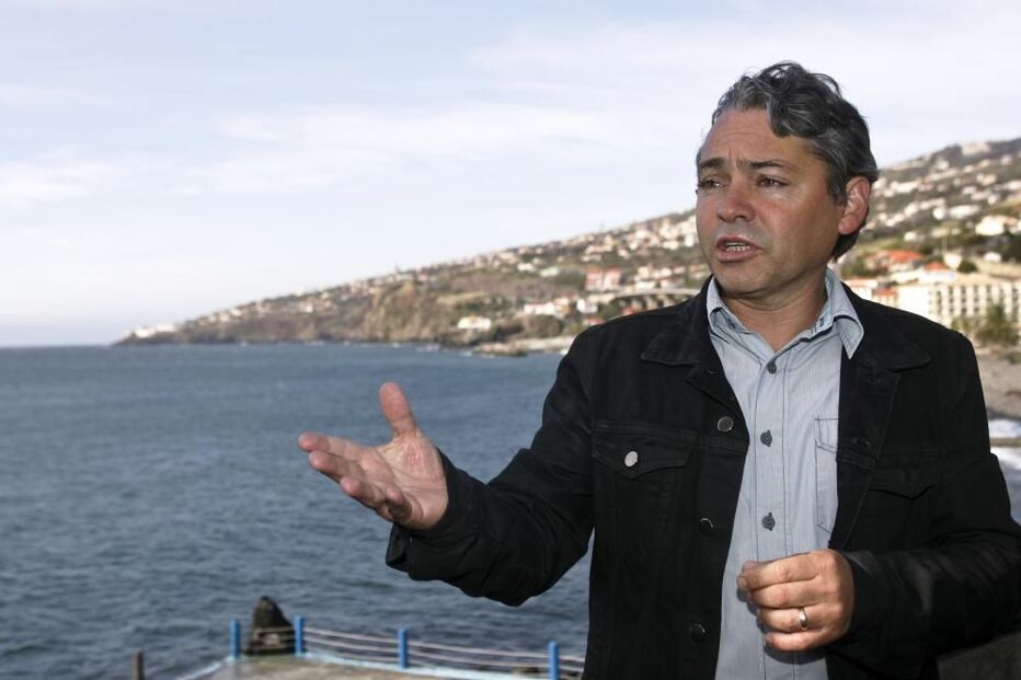 Élvio Sousa, política, autoridades locais, Juntos Pelo Povo