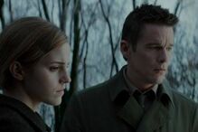 Regressão, filme, cinema, Ethan Hawke, Emma Watson, suspense, terror, abusos sexuais, sexo, relações sexuais, rituais satânicos, EUA, Estados Unidos